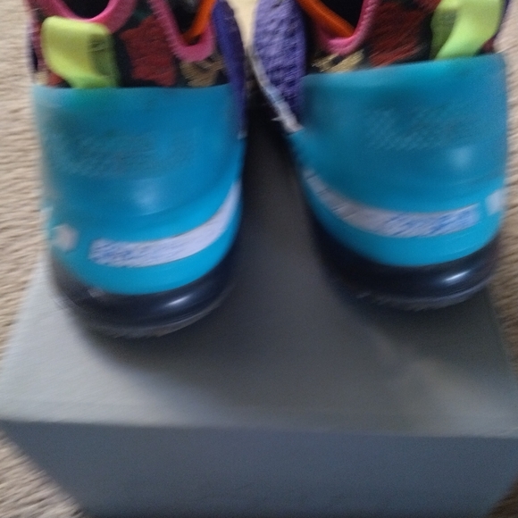 MEN SHOES - Picture 4 of 8